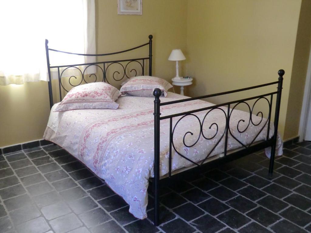 La Bastide De Fontaille Bed and Breakfast Saint-Félicien Kamer foto