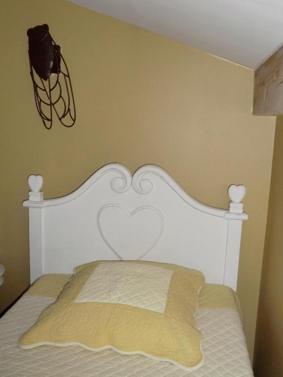 La Bastide De Fontaille Bed and Breakfast Saint-Félicien Kamer foto